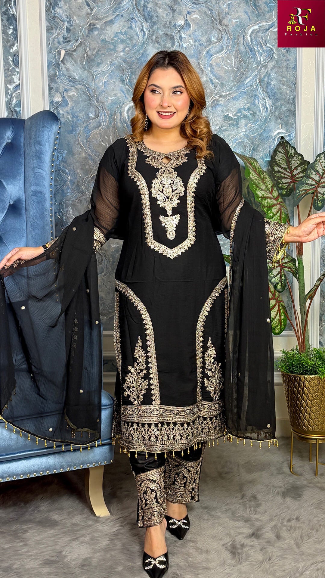 প্রিমিয়াম কোয়ালিটির পাকিস্তানি ইন্সপায়ার্ড ড্রেস Black
